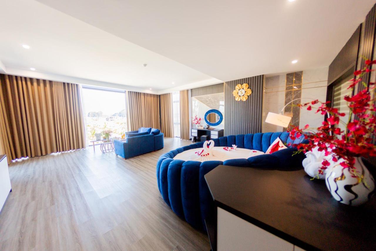 Diamond Hotel Van Don Cam Pha Екстер'єр фото