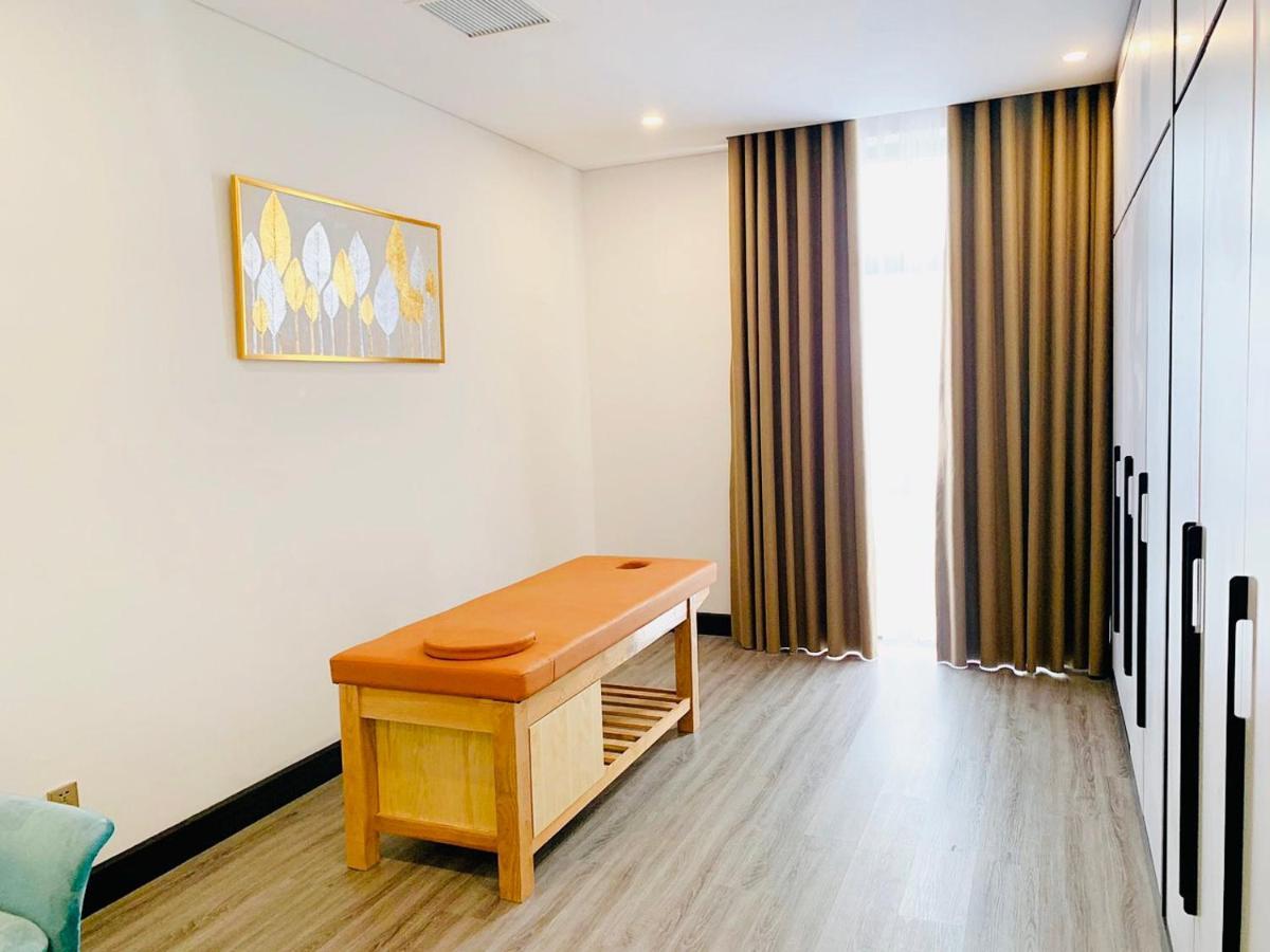 Diamond Hotel Van Don Cam Pha Екстер'єр фото