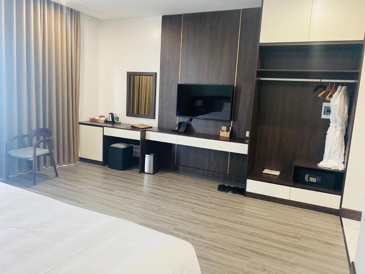 Diamond Hotel Van Don Cam Pha Екстер'єр фото