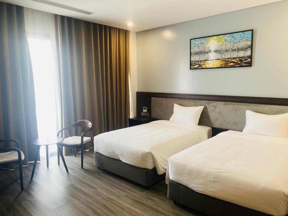 Diamond Hotel Van Don Cam Pha Екстер'єр фото