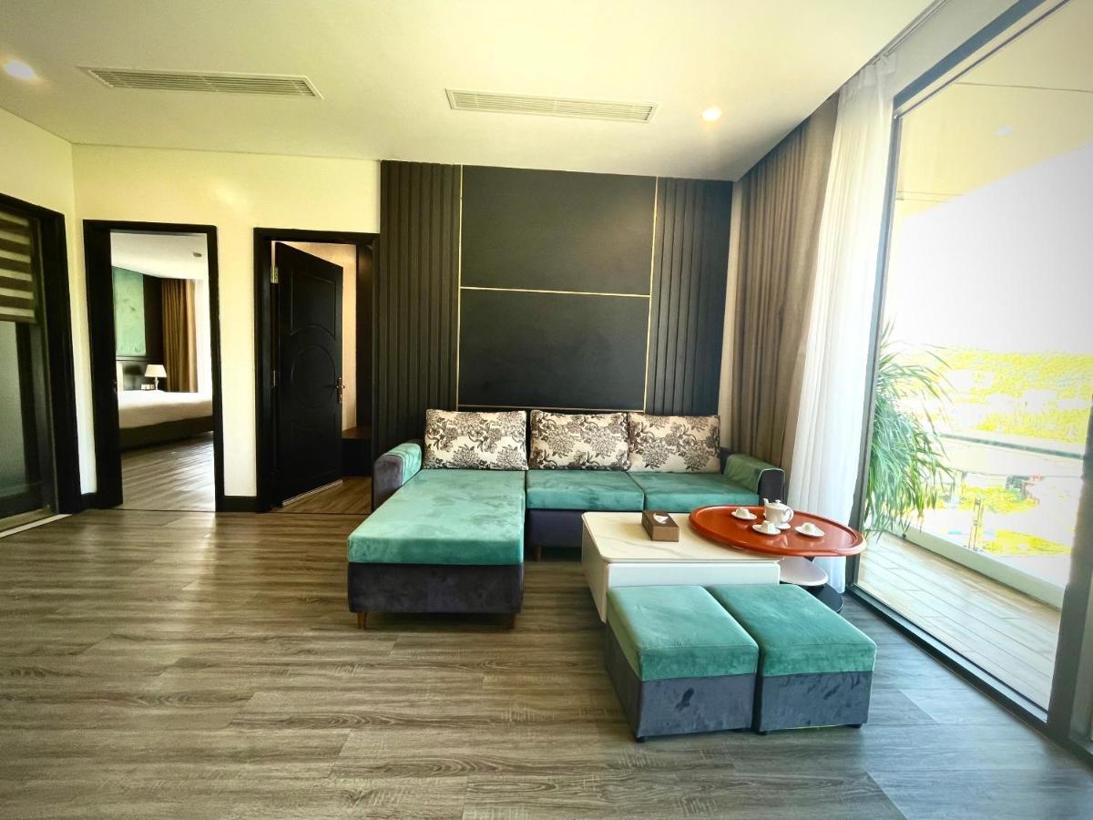 Diamond Hotel Van Don Cam Pha Екстер'єр фото